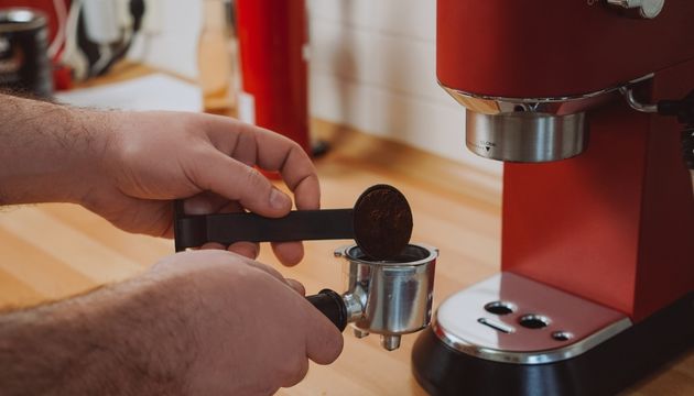 Best coffee maker with grinder